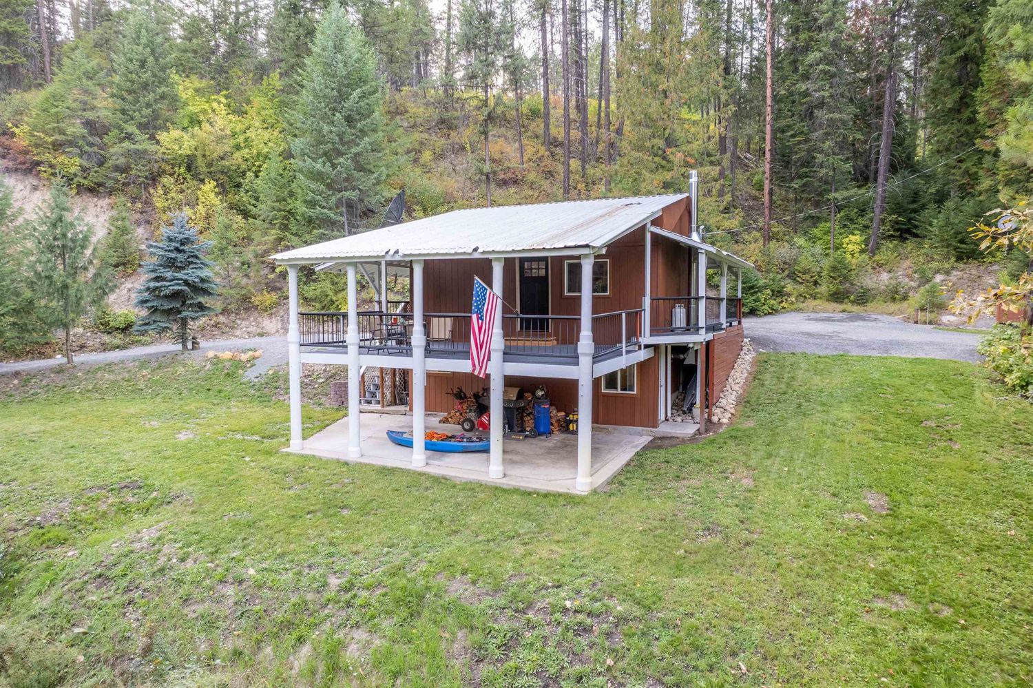 604 Deadman Creek Rd. Kettle Falls, WA 99141